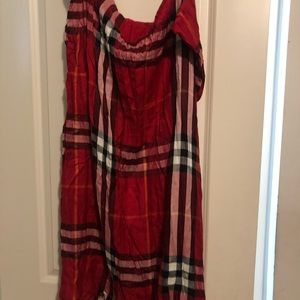 New raspberry sorbet Burberry scarf